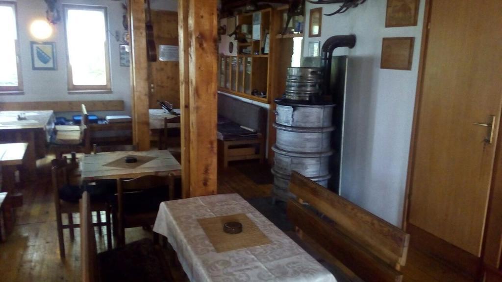 Planinarski Dom Cavljak * Sarajevo